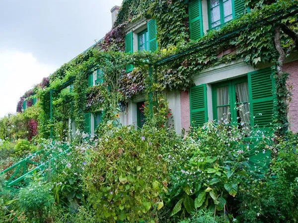 A Week in France: The Riviera, Provence & Paris